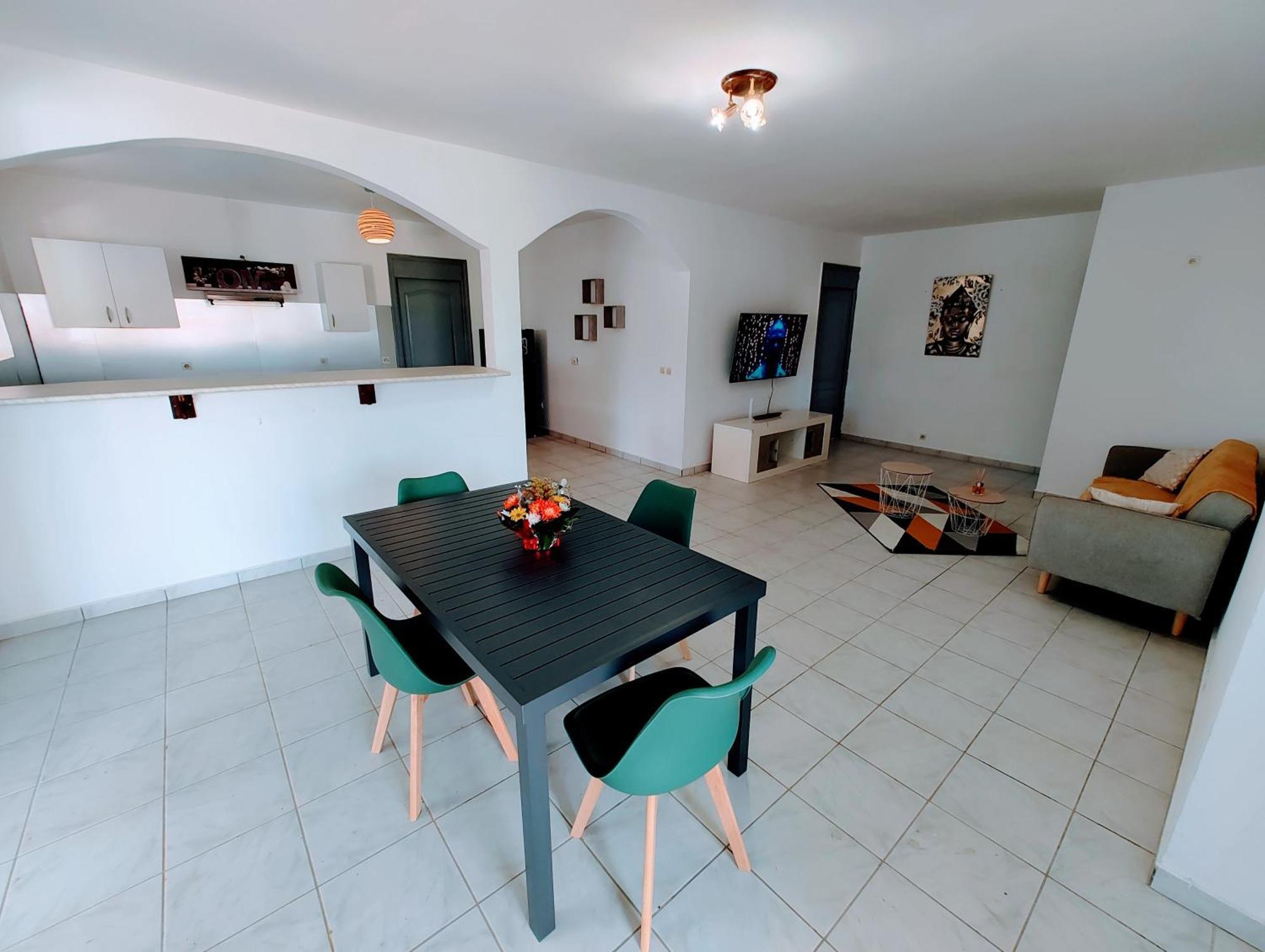 Le Nil Appartement Cosy Tout Confort Baie-Mahault Eksteriør bilde