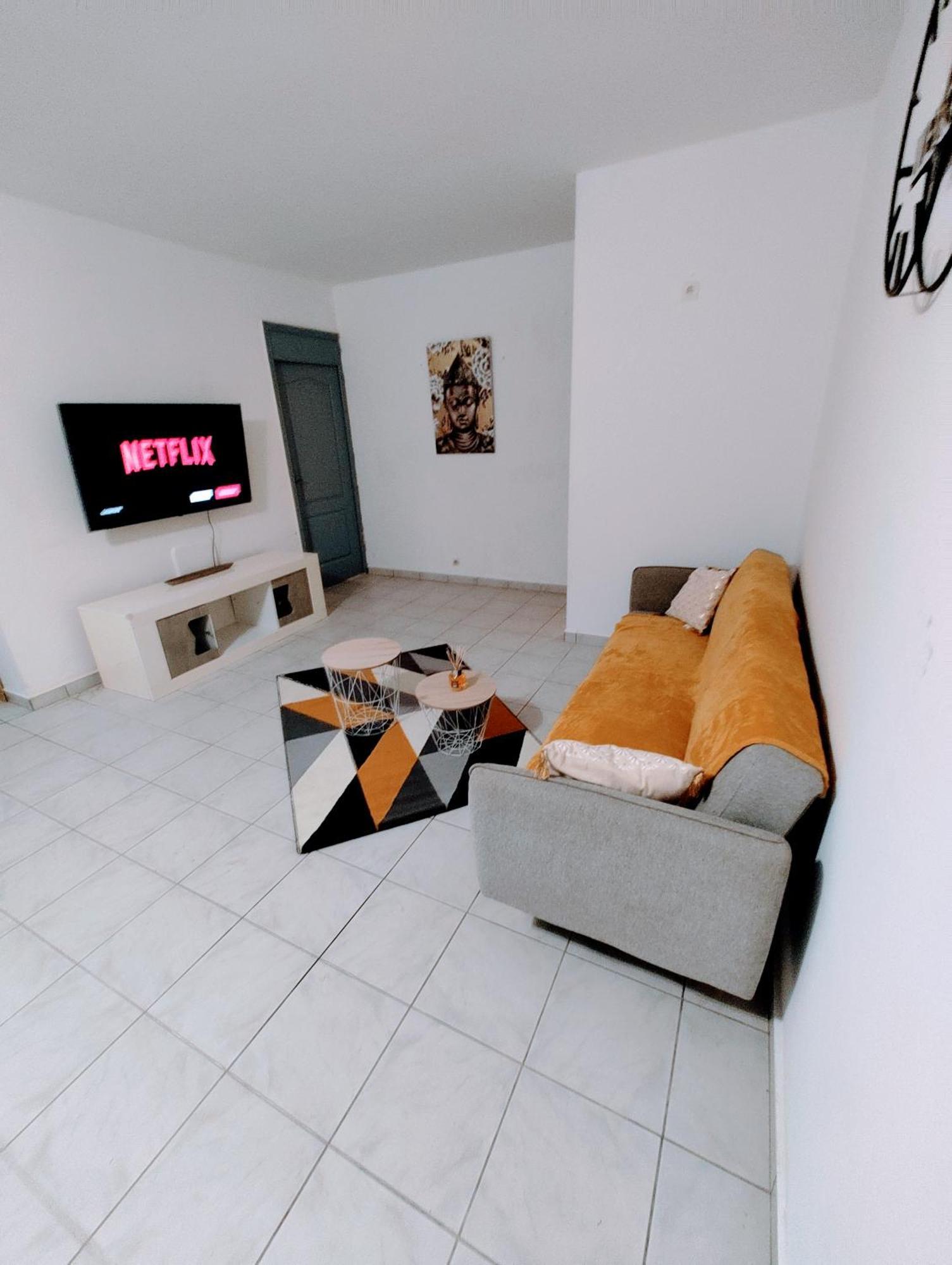 Le Nil Appartement Cosy Tout Confort Baie-Mahault Eksteriør bilde